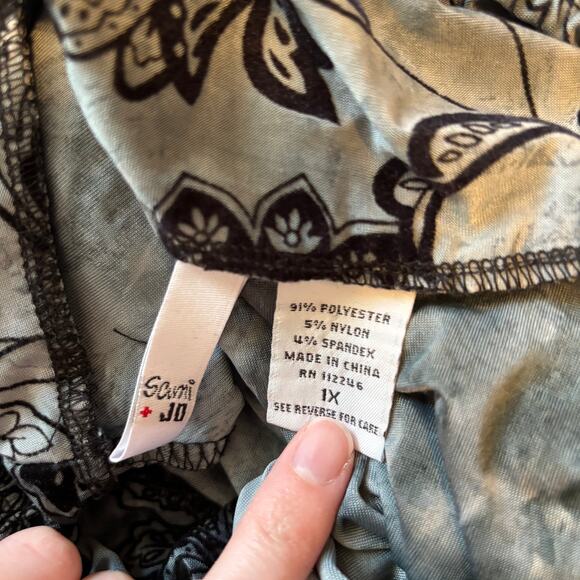 Vtg Black Sheer Floral Skirt Asymmetrical Hem Goth Fairycore 1X | True Winter - Picture 5 of 6